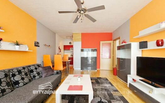 Pronájem bytu 2+kk, 60 m² – Praha, Dolní Měcholupy, ulice V osikách