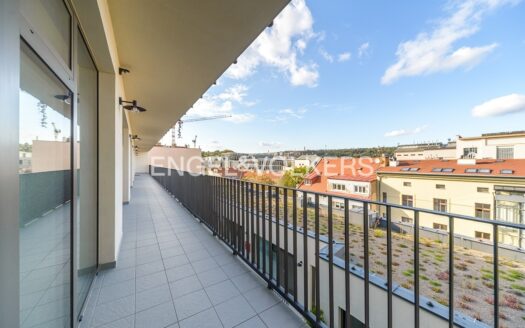 Pronájem bytu 2+kk, 50 m² – Praha, Smíchov, ulice Na Valentince