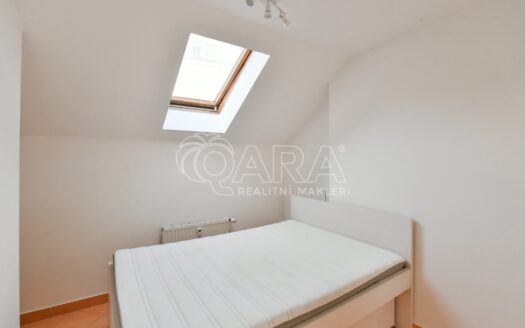 Pronájem bytu 2+kk, 44 m² – Praha, Vysočany, ulice Zbuzkova