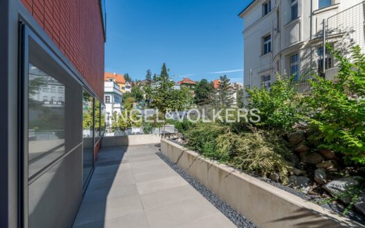 Pronájem bytu 3+kk, 69 m² – Praha, Libeň, ulice Valčíkova