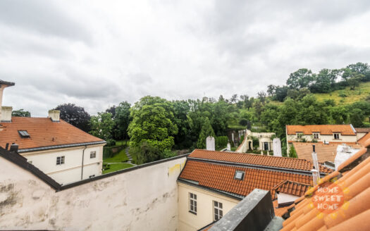 Pronájem bytu 4+1, 221 m² – Praha, Malá Strana, ulice Vlašská