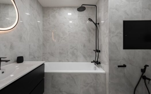 Prodej bytu 2+1, 42 m² – Praha, Lhotka, ulice Zálesí