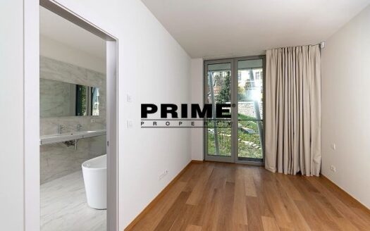 Pronájem bytu 4+kk, 178 m² – Praha, Smíchov, ulice Holečkova