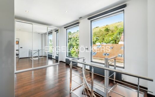 Pronájem bytu 3+kk, 288 m² – Praha, Smíchov, ulice Křížová