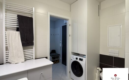Prodej bytu 2+kk, 50 m² – Praha, Hlubočepy, ulice Ondrákové