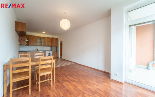 Pronájem bytu 2+kk, 51 m² – Praha, Vysočany, ulice Podkovářská