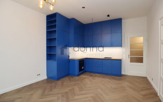 Pronájem bytu 3+kk, 95 m² – Praha, Libeň, ulice Sokolovská