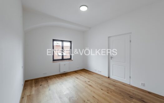Pronájem bytu 2+kk, 45 m² – Praha, Vršovice, ulice Donská