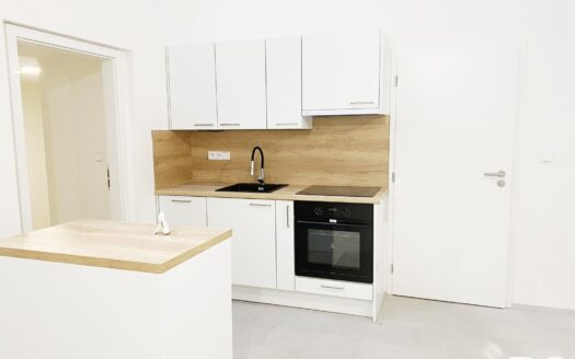 Pronájem bytu 2+kk, 38 m² – Praha, Královice, ulice K Uhříněvsi