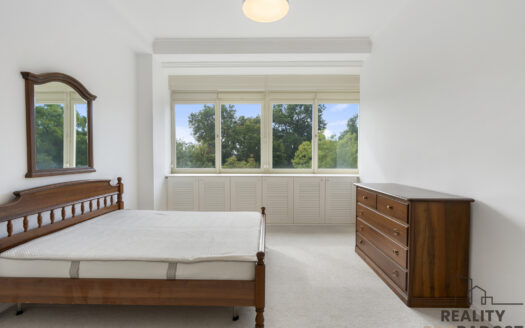 Pronájem bytu 3+1, 133 m² – Praha, Holešovice, ulice Kostelní