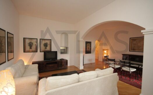 Pronájem bytu 3+1, 94 m² – Praha, Smíchov, ulice Smíchov