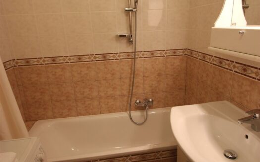 Pronájem bytu 2+1, 80 m² – Praha, Nové Město, ulice Dřevná