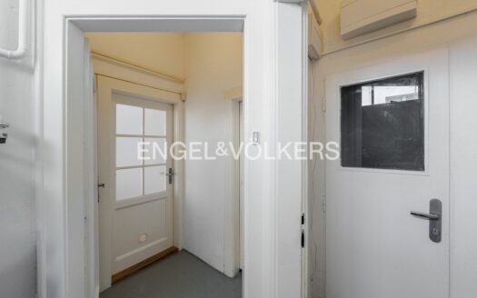 Prodej bytu 1+kk, 44 m² – Praha, Vršovice, ulice Holandská