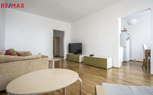 Pronájem bytu 3+1, 76 m² – Praha, Modřany, ulice Pejevové