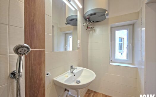 Pronájem bytu 2+kk, 40 m² – Praha, Nusle, ulice Kloboučnická