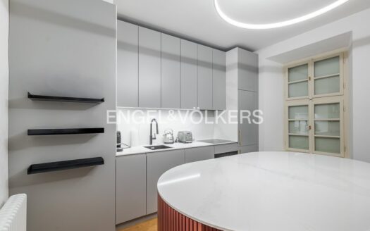 Pronájem bytu 1+1, 48 m² – Praha, Malá Strana, ulice Na Kampě