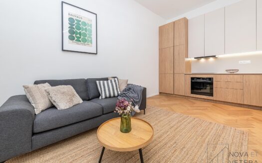 Prodej bytu 3+kk, 85 m² – Praha, Smíchov, ulice Hořejší nábřeží