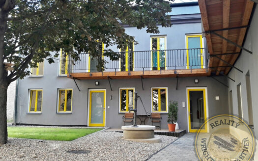 Prodej bytu 2+kk, 39 m² – Praha, Libeň, ulice Zenklova