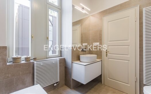 Pronájem bytu 3+1, 93 m² – Praha, Nové Město, ulice Bolzanova