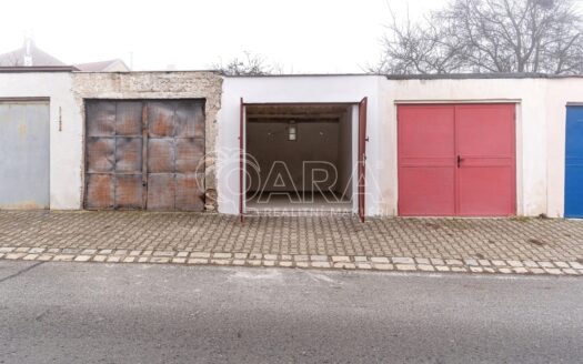 Pronájem Garáže, 14 m² – Praha, Satalice, ulice U Řempa