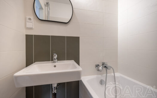 Prodej bytu 2+1, 54 m² – Praha, Vokovice, ulice Arabská