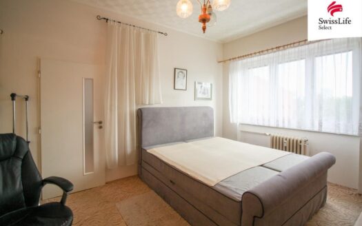 Prodej bytu 2+1, 65 m² – Praha, Kobylisy, ulice Kobyliské náměstí