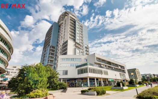 Pronájem bytu 4+kk, 186 m² – Praha, Stodůlky, ulice Petržílkova