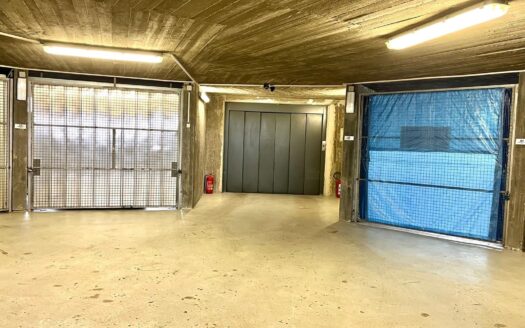 Pronájem Garáže, 24 m² – Praha, Žižkov, ulice Nad Ohradou