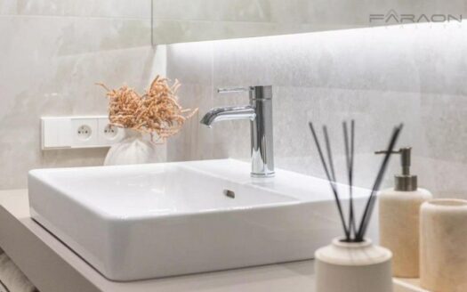 Prodej bytu 2+kk, 65 m² – Praha, Vinohrady, ulice Vinohradská