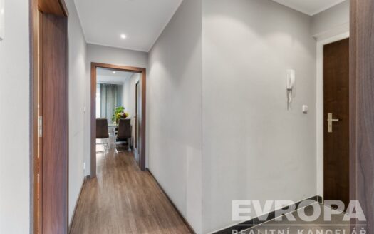 Prodej bytu 2+kk, 49 m² – Praha, Horní Měcholupy, ulice Hornoměcholupská