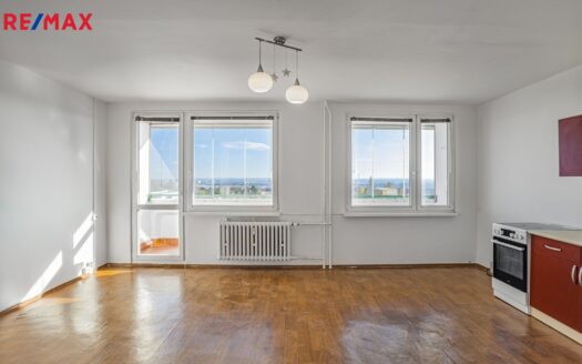 Pronájem bytu 1+kk, 34 m² – Praha, Prosek, ulice Prosecká
