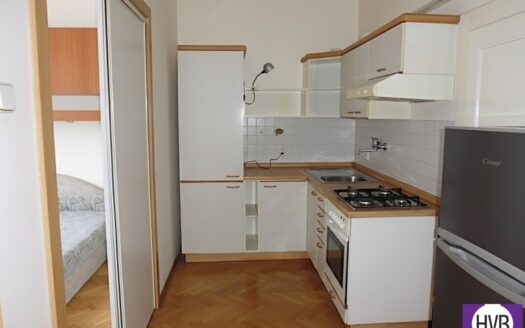 Pronájem bytu 2+kk, 45 m² – Praha, Nusle, ulice Nusle