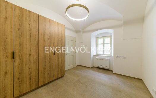 Pronájem bytu 2+kk, 50 m² – Praha, Malá Strana, ulice Nosticova