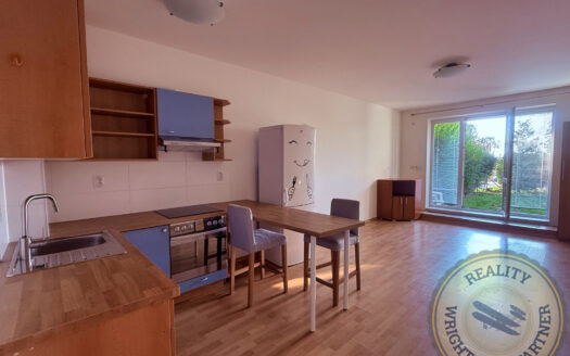 Prodej bytu 1+kk, 38 m² – Praha, Řeporyje, ulice Wiesenthalova