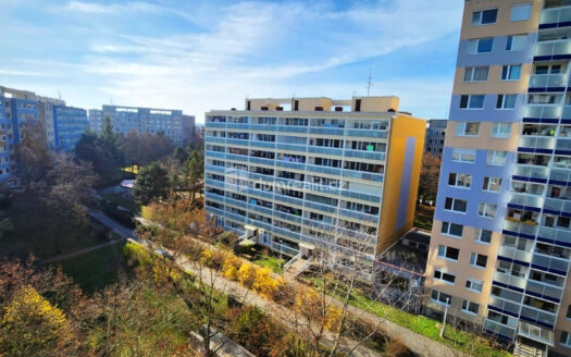 Pronájem bytu 2+kk, 44 m² – Praha, Chodov, ulice Hráského