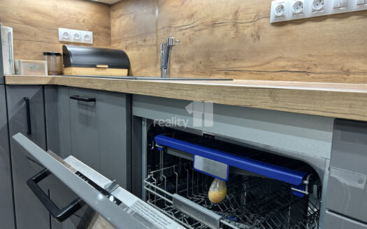 Pronájem bytu 3+kk, 95 m² – Praha, Vysočany, ulice Ivana Hlinky