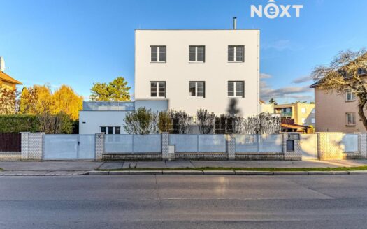 Prodej bytu 1+kk, 26 m² – Praha, Sedlec, ulice Suchdolská