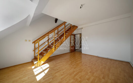 Prodej bytu 3+1, 77 m² – Praha, Bubeneč, ulice Na výšinách