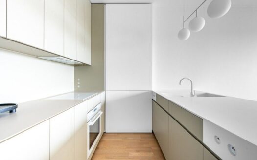 Pronájem bytu 2+kk, 60 m² – Praha, Holešovice, ulice Sanderova