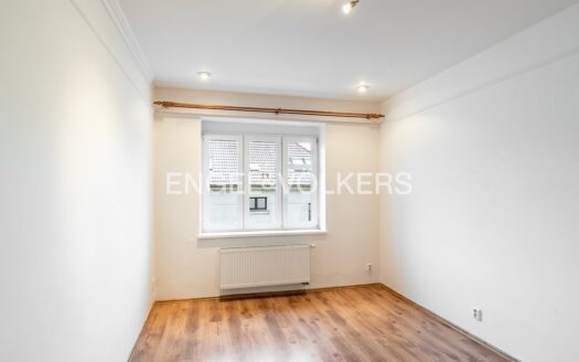 Pronájem bytu 3+1, 65 m² – Praha, Nusle, ulice Na Jezerce