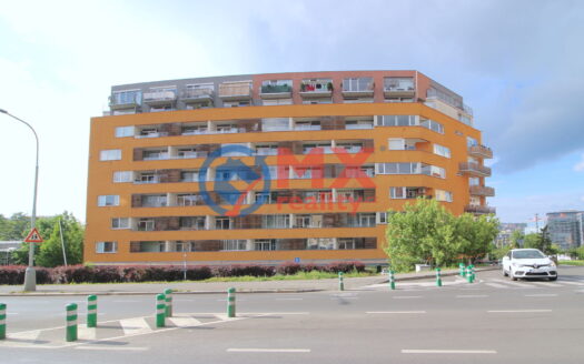 Pronájem bytu 1+kk, 51 m² – Praha, Vysočany, ulice Skloněná