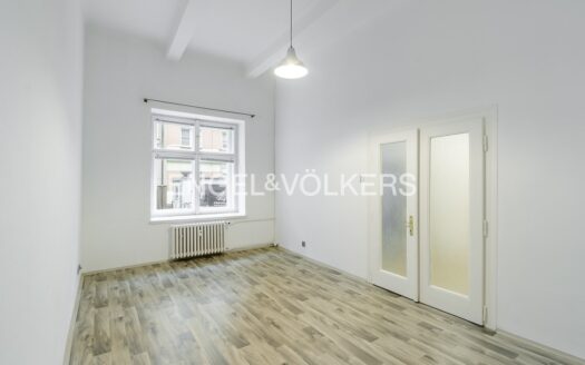 Pronájem bytu 2+kk, 50 m² – Praha, Vršovice, ulice Na louži