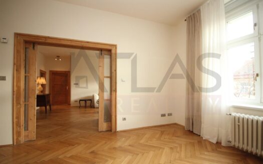 Pronájem bytu 4+1, 120 m² – Praha, Vinohrady, ulice Vinohrady