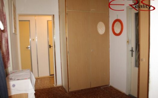 Prodej bytu 3+1, 62 m² – Praha, Hlubočepy, ulice Lamačova