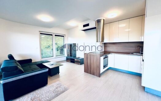 Pronájem bytu 2+kk, 66 m² – Praha, Smíchov, ulice Křížová