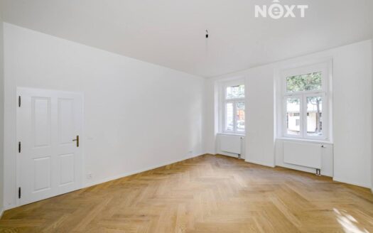 Prodej bytu 2+kk, 43 m² – Praha, Vinohrady, ulice Velehradská