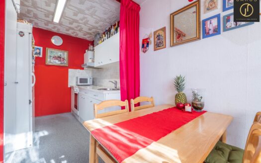 Prodej bytu 3+1, 70 m² – Praha, Zbraslav, ulice Ke Kamínce