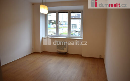 Prodej bytu 1+kk, 27 m² – Praha, Vysočany, ulice Kolbenova