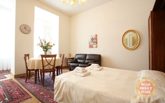 Pronájem bytu 1+kk, 48 m² – Praha, Vinohrady, ulice Italská