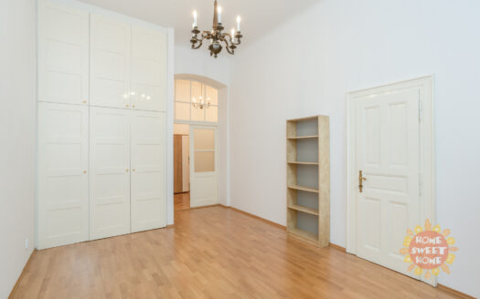 Pronájem bytu 4+1, 180 m² – Praha, Staré Město, ulice Martinská